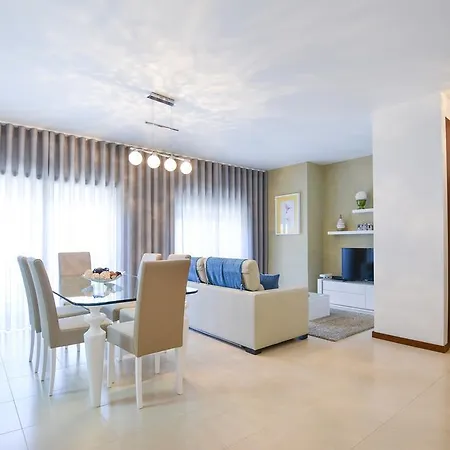 Apartman Holidays